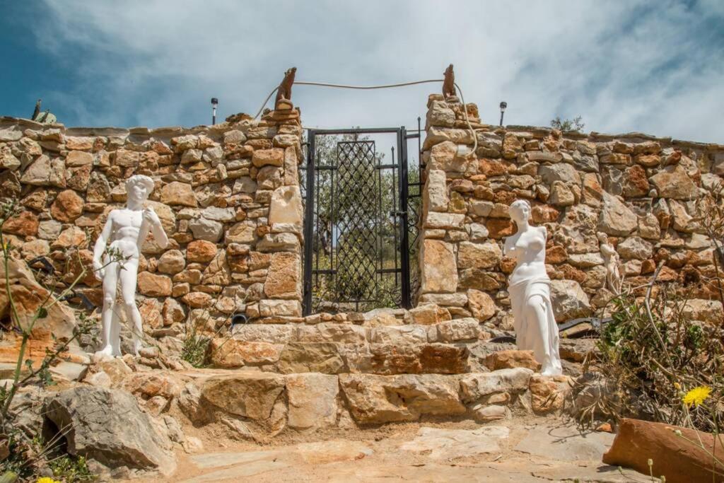 הוילה Míloi Pontinos Old House מראה חיצוני תמונה